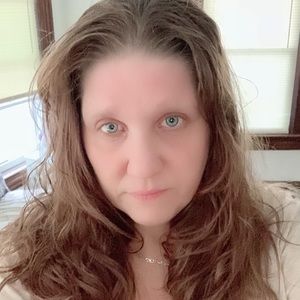 Meet your Posher, Janine